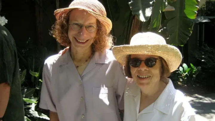 Linda Hunt’s wife, Karen Kline Biography: Wiki, Net Worth, Children, Parents, Siblings, Age, Career, Awards