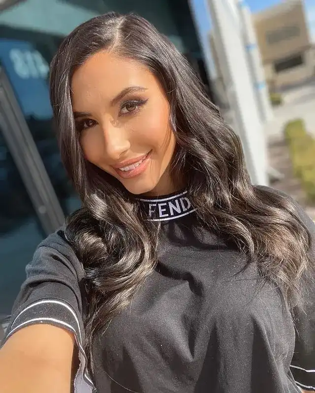 Gianna Dior Biography: Age, Wikipedia, TV Series, Net Worth, Height, Movies, Awards