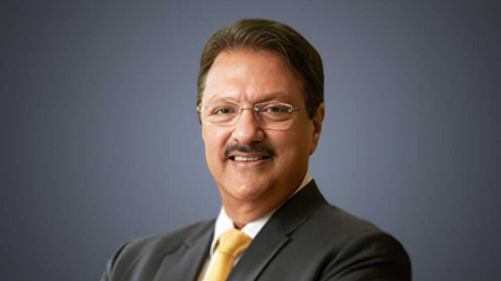 Ajay Piramal Biography: Net Worth, Wife, Age, Children, Group, Parents, Siblings, Ethnicity, Instagram