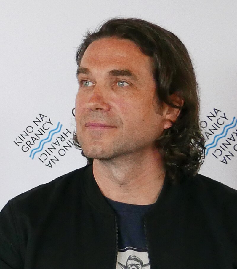 Marcin Dorociński Biography: Height, Ethnicity, Age, Net Worth, Siblings, Parents, Children, Wife, Awards, Movies