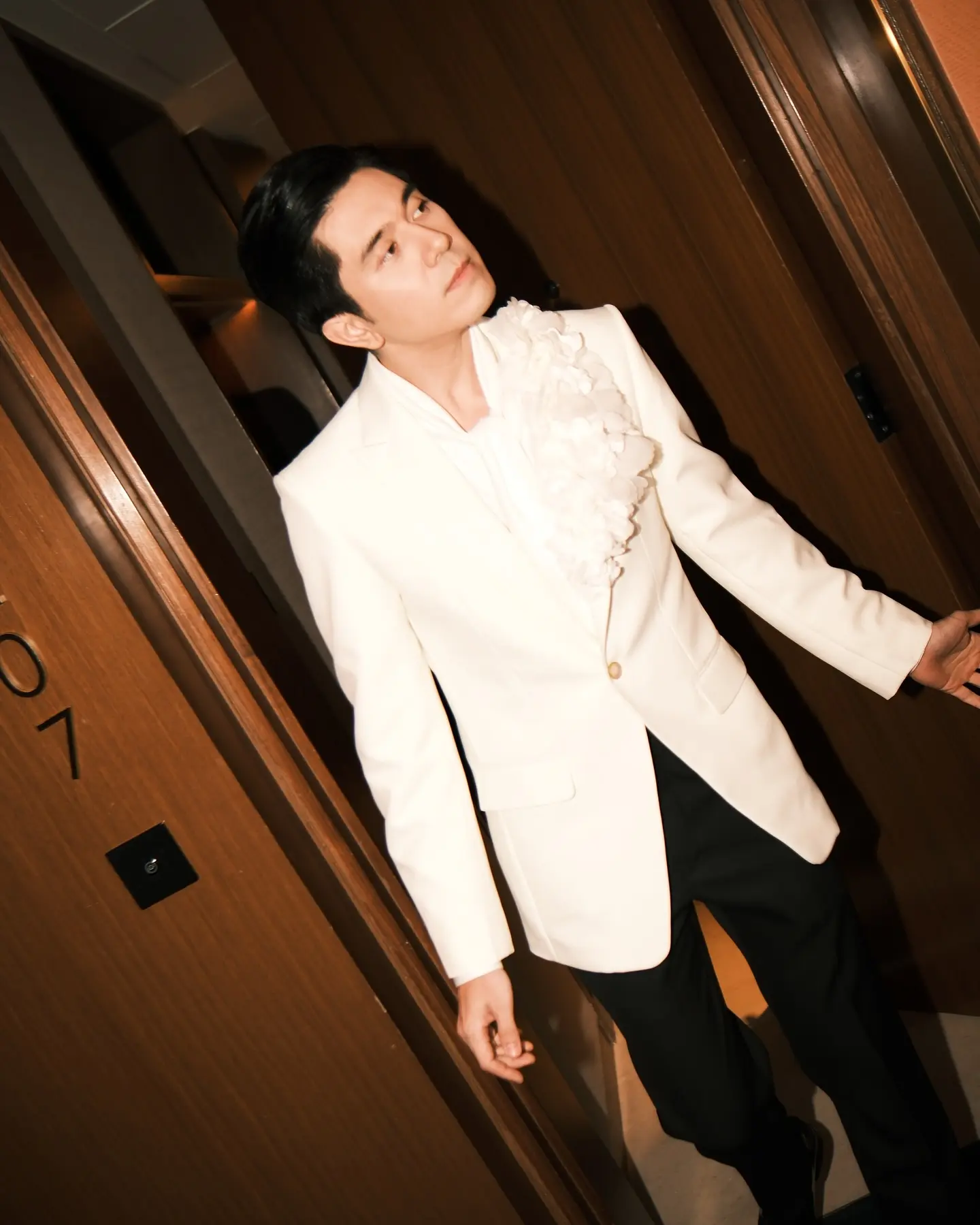 Paulo Avelino Bio: Siblings, Movies, Wife, Age, Height, Net Worth, Songs, Parents, Kids, TV Shows
