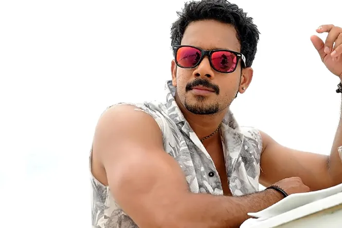 Bharath Srinivasan Biography: Movies, Family, TV Shows, Wikipedia, Net Worth, Height, Age, Wife, Sister