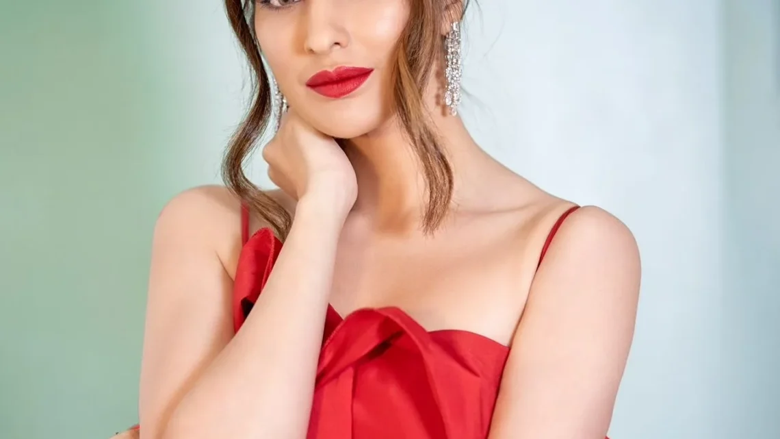 Raai Laxmi Biography: Movies, TV Shows, Instagram, Net Worth, Age, Parents, Siblings, Height