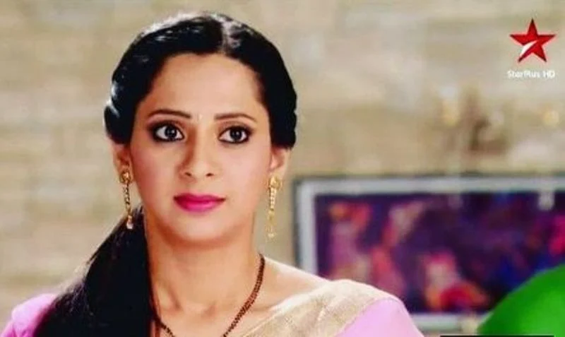 Shalmalee Desai Biography: Age, Movies, Net Worth, Husband, Children, Height, Parents