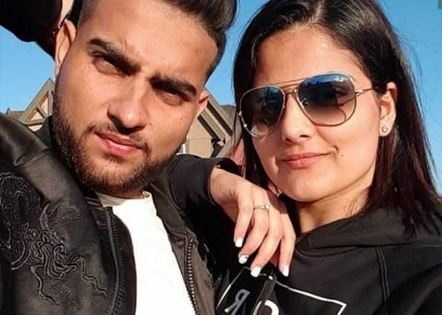 Karan Aujla’s wife Palak Aujla Biography: Age, Net Worth, Height, Children, Husband Karan Aujla’s wife Palak Aujla Biography: Age, Net Worth, Height, Children, Husband