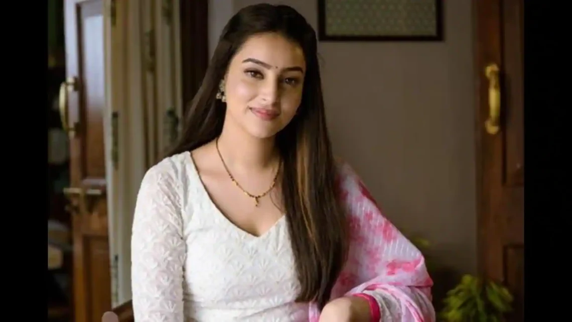 Chandani Sharma Biography: Parents, Height, Age, Instagram, Movies, Net Worth, Wikipedia, Awards