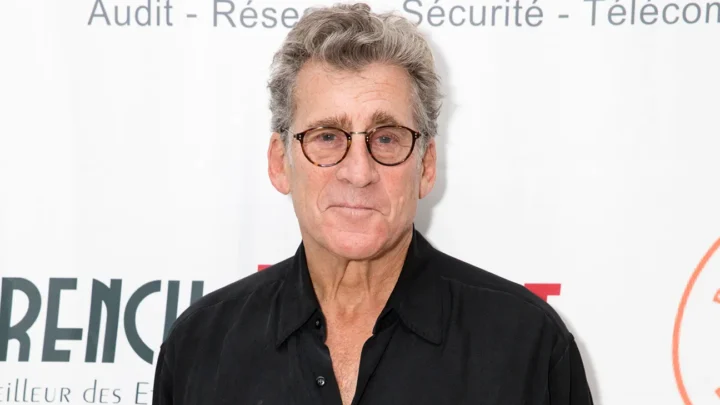 Paul Michael Glaser Biography: Wife, Age, Movies, Net Worth, Height, Instagram, TV Shows, Wikipedia