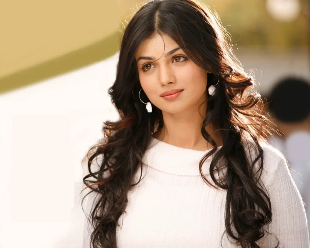 Ayesha Takia Biography: Age, Net Worth, Instagram, Husband, Height, Nationality, Parents, Siblings, Children, Movies