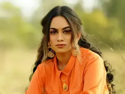 Dhee (singer) Biography: Height, Nationality, Age, Net Worth, Siblings, Parents, Boyfriend, Songs