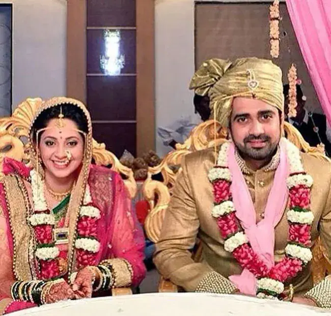 Shalmalee Desai Biography: Age, Movies, Net Worth, Husband, Children, Height, Parents