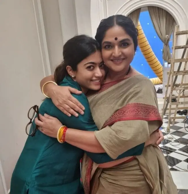 Indira Krishnan Biography: Husband, Children, Age, Net Worth, Movies, Parents, Nationality, Wikipedia