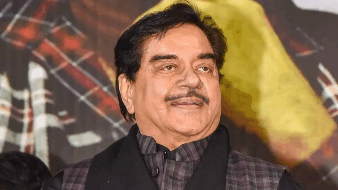 Shatrughan Sinha Biography: Age, Net Worth, Instagram, Spouse, Height, Wiki, Parents, Siblings, Movies Shatrughan Sinha Biography: Age, Net Worth, Instagram, Spouse, Height, Wiki, Parents, Siblings, Movies