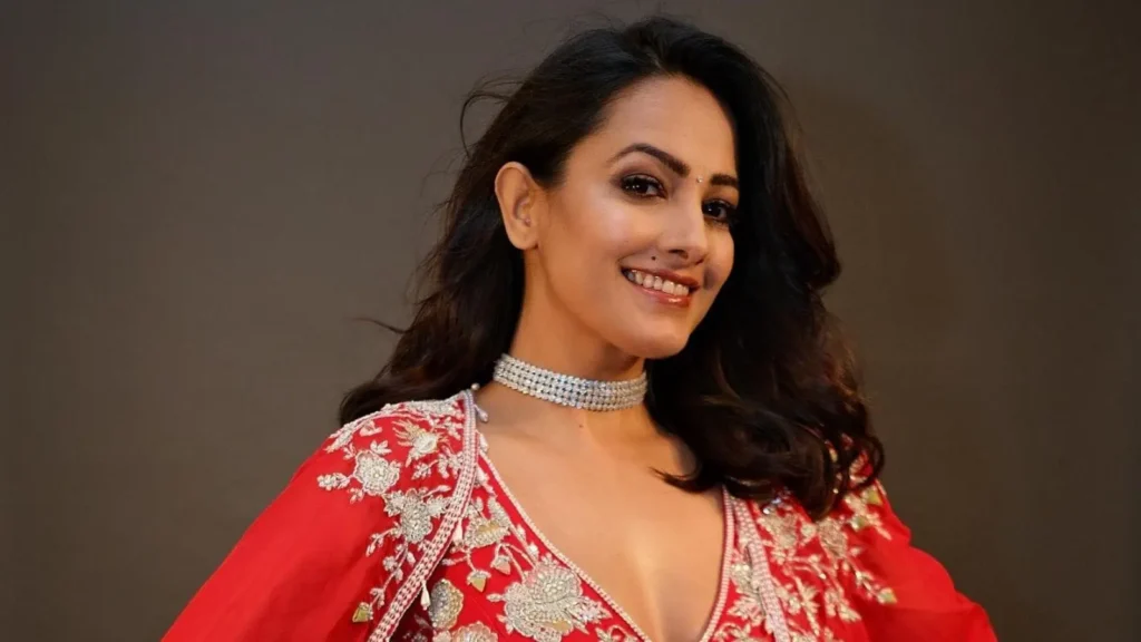 Anita Hassanandani Reddy Bio: Age, Parents, Net Worth, Height, Boyfriend, Movies, Instagram