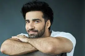 Avinash Tiwary Biography: Movies, Age, Spouse, Net Worth, Wikipedia, Parents, Children