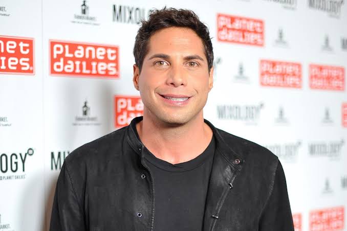 Joe Francis Biography: Net Worth, Wedding, Movies, TV Shows, Age, Controversy, Wife, Children, Parents Joe Francis Biography: Net Worth, Wedding, Movies, TV Shows, Age, Controversy, Wife, Children, Parents