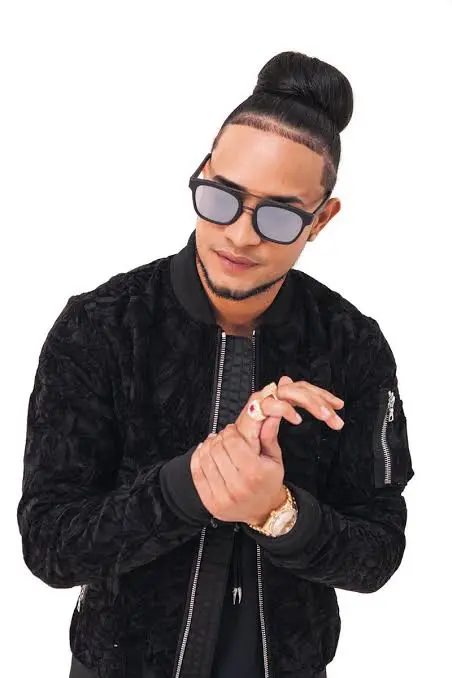 Mozart La Para Biography: Age, Net Worth, Siblings, Parents, Girlfriend, TV Series, Songs, Height