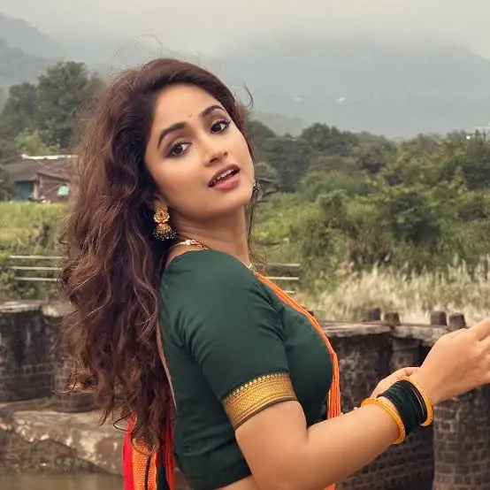 Pranali Ghogare Biography: Movies, TV Series, Husband, Instagram, Net Worth, Parents, Age