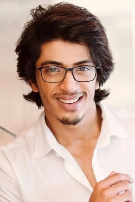 Shariq Hassan Biography: Movies, TV Shows, Age, Instagram, Wife, Net Worth, Parents, Siblings