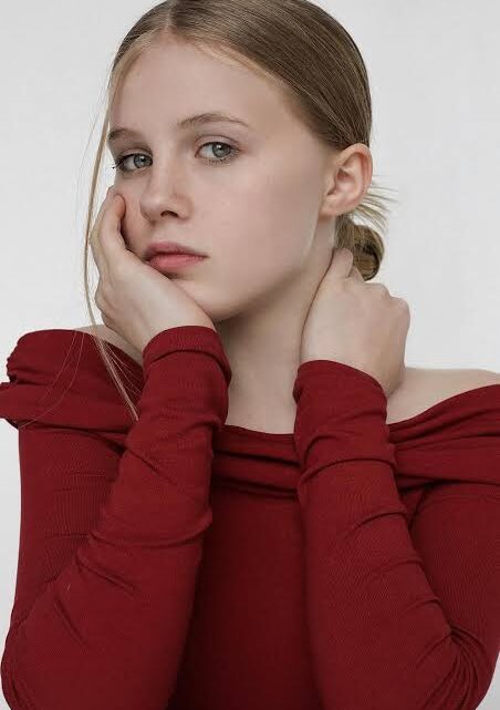 Alyla Browne Bio: Parents, Age, Wikipedia, Films, Net Worth, Instagram, Siblings, Height Alyla Browne Bio: Parents, Age, Wikipedia, Films, Net Worth, Instagram, Siblings, Height