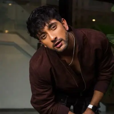 Fahmaan Khan Biography: Age, Awards, Girlfriend, Net Worth, Height, Movies, Web Series, Parents, Siblings