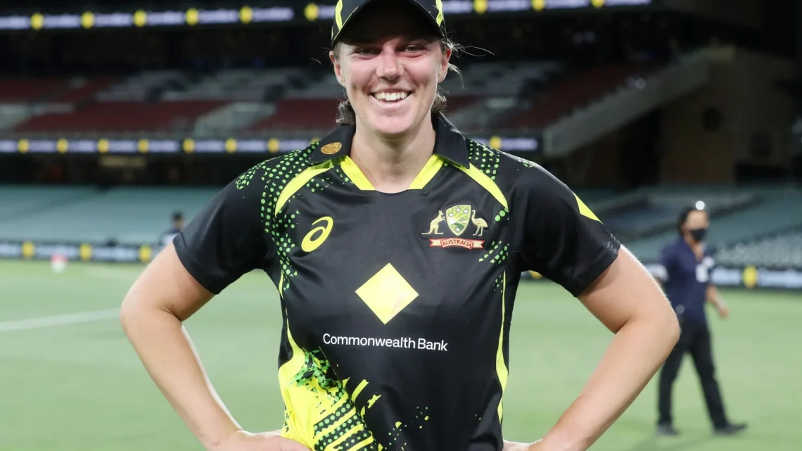 Tahlia McGrath Biography: Age, Wikipedia, Awards, Net Worth, Height, Team, Dating Life, Siblings, Parents Tahlia McGrath Biography: Age, Wikipedia, Awards, Net Worth, Height, Team, Dating Life, Siblings, Parents