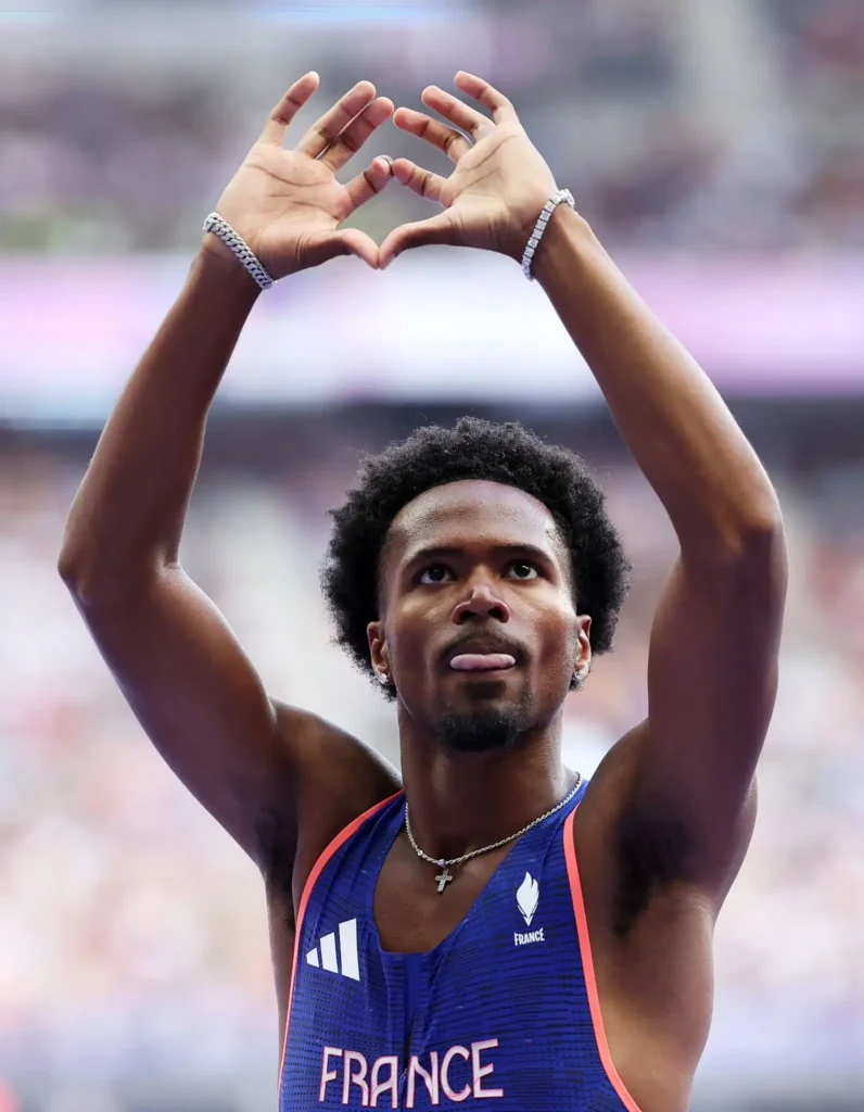 Pablo Matéo Biography: Age, Net Worth, Siblings, Parents, Height, Awards, Speeds, Team
