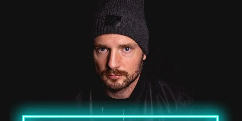 Mac Lethal Biography: Net Worth, Parents, Age, Wife, Children, Songs, Height