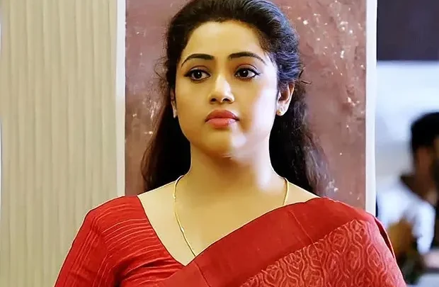 Meena (Actress) Biography: Age, Movies, Height, Wiki, Husband, Nationality, Net Worth