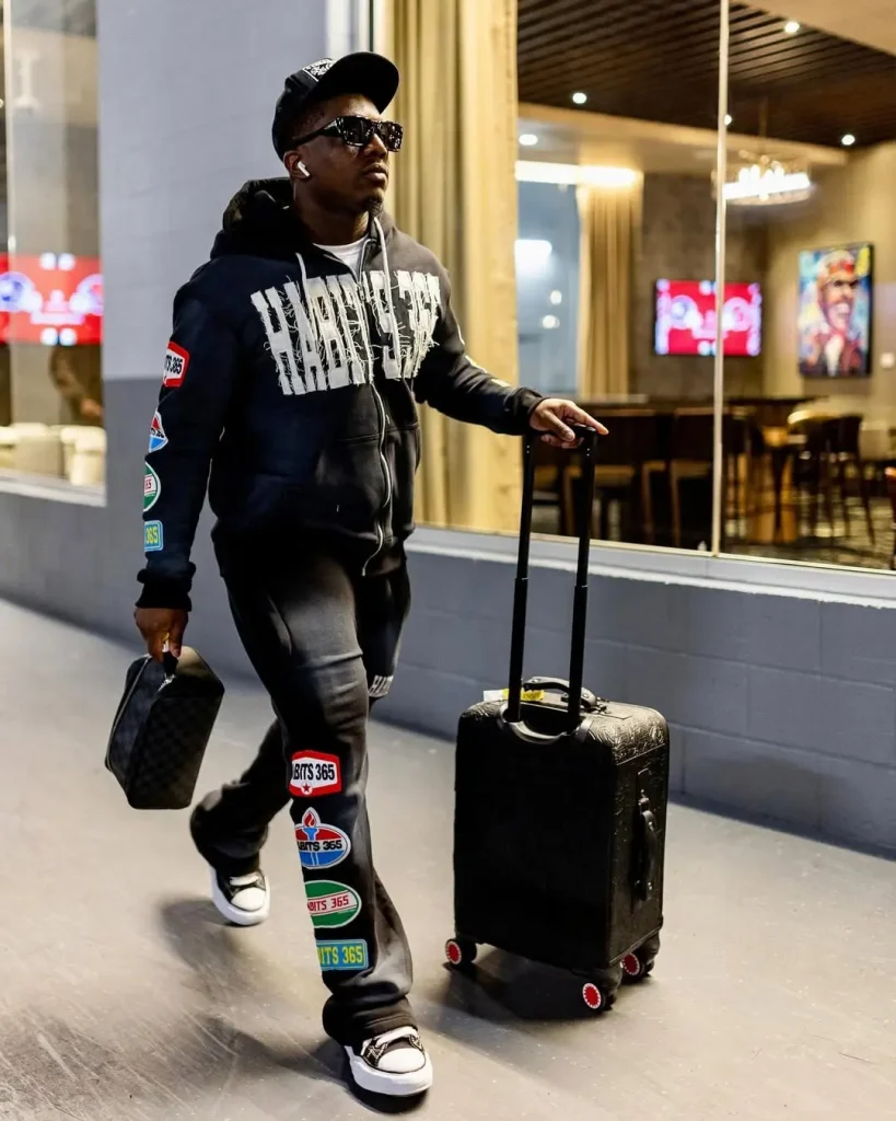Devin Singletary Biography: Height, Ethnicity, Age, Net Worth, Siblings, Parents, Team, Jersey Number, Girlfriend