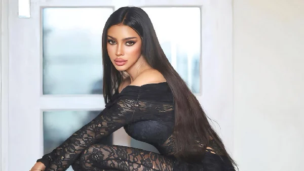 Gizele Thakral Biography: Age, Net Worth, Pictures, Model, Parents, Wikipedia, Instagram