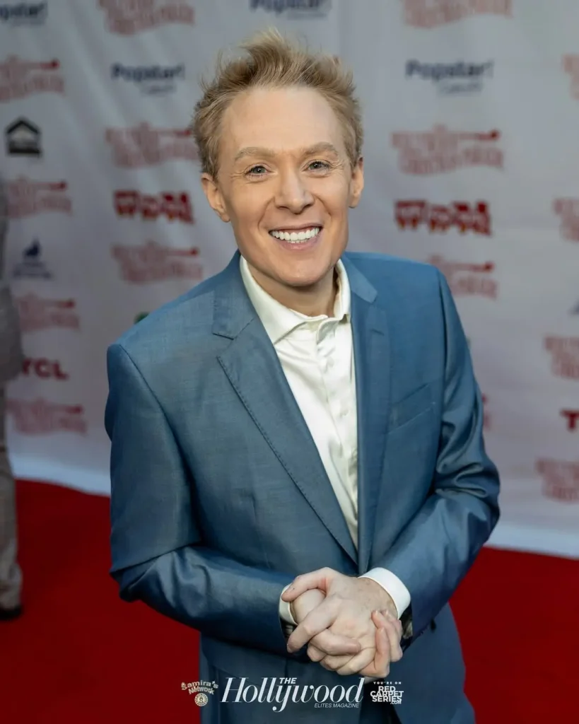 Clay Aiken Biography: Age, Ethnicity, Net Worth, Siblings, Parents, Partner, Songs, Movies