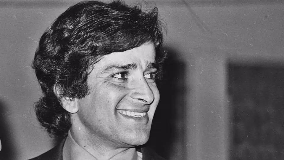 Shashi Kapoor Biography: Age, Net Worth, Siblings, Wife, Partner, Awards, Movie, Height, Children