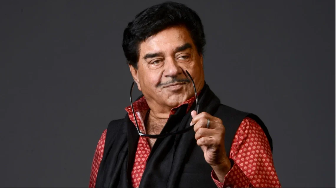 Shatrughan Sinha Biography: Age, Net Worth, Instagram, Spouse, Height, Wiki, Parents, Siblings, Movies