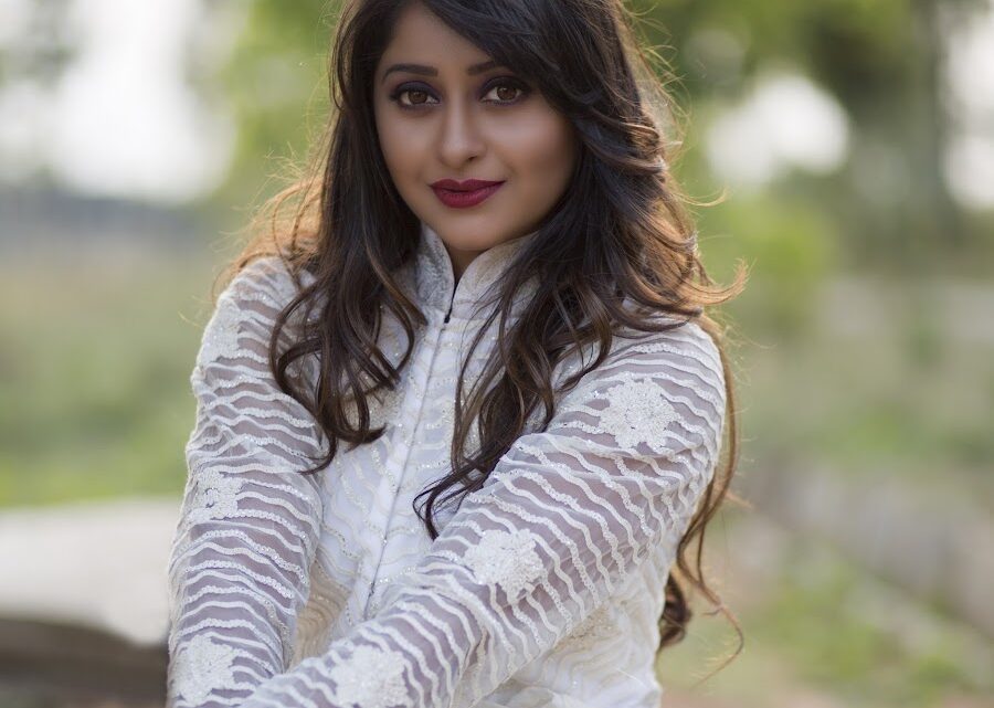 Sneha Kapoor Biography: TV Series, Husband, Son, Age, Wikipedia, Awards, Parents, Siblings, Net Worth, Height, Films Sneha Kapoor Biography: TV Series, Husband, Son, Age, Wikipedia, Awards, Parents, Siblings, Net Worth, Height, Films