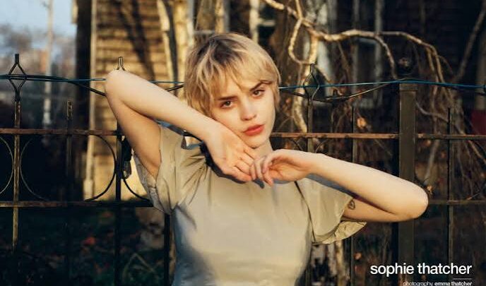 Sophie Thatcher Biography: Parents, Movies, Instagram, Net Worth, TV Shows, Teeth, Age, Boyfriend, Siblings