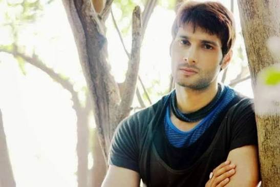 Aham Sharma Biography: Wife, Movies, Parents, Nationality, Instagram, Net Worth, Age, Children