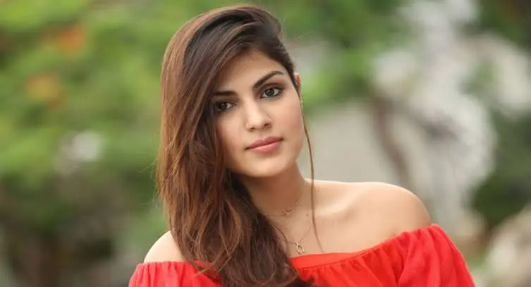 Rhea Chakraborty Biography: Parents, Husband, Movies, Instagram, Age, Net Worth, Siblings