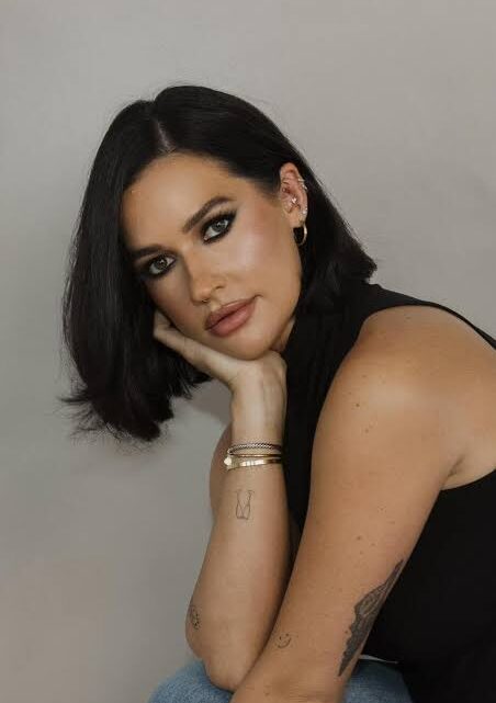 Avery Woods Biography: Parents, Husband, Net Worth, Age, Wiki, Instagram, Ethnicity, TikTok Avery Woods Biography: Parents, Husband, Net Worth, Age, Wiki, Instagram, Ethnicity, TikTok