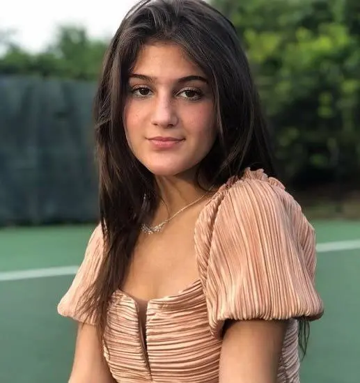 Jenny Popach Biography: YouTube, Birthday, Age, Height, Net Worth, TikTok, Mother
