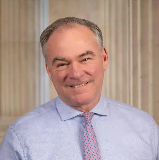 Tim Kaine Biography: Education, Net Worth, Previous Office, Age, Parents, Siblings, Wife, Children, Position