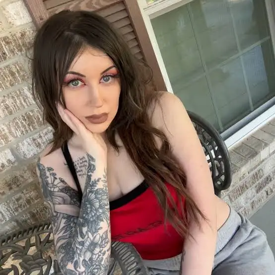 Taylor Nicole Dean Biography: Wikipedia, Net Worth, Age, Instagram, Parents, Siblings, YouTube