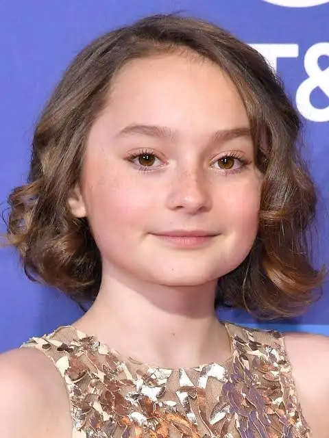 Pixie Davies Biography: Movies, Wiki, Age, Net Worth, Parents, Instagram, TV Shows, Siblings, Parents
