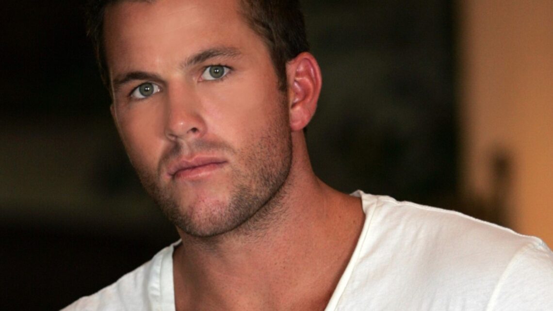 Doug Reinhardt Biography: Height, Ethnicity, Age, Net Worth, Siblings, Parents, Film, Wife, Kids Doug Reinhardt Biography: Height, Ethnicity, Age, Net Worth, Siblings, Parents, Film, Wife, Kids