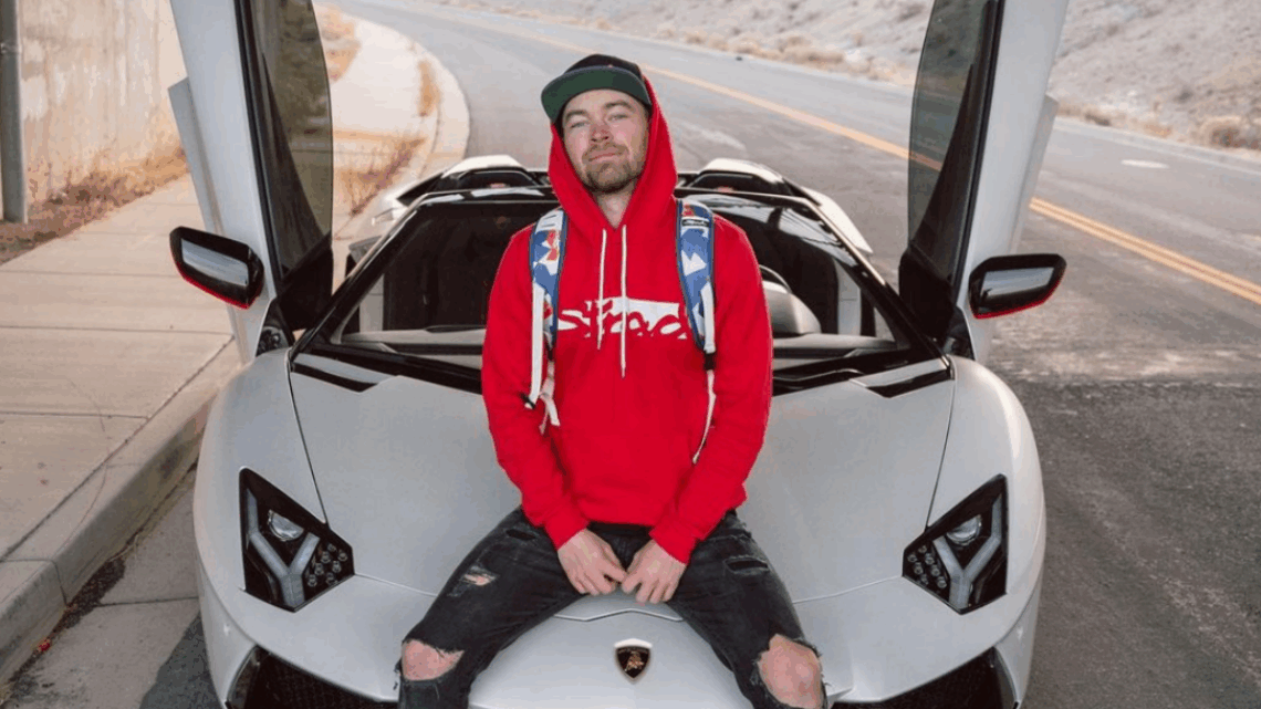 Stradman Biography: Parents, Siblings, Age, Net Worth, Height, Ethnicity, Girlfriend, YouTube Stradman Biography: Parents, Siblings, Age, Net Worth, Height, Ethnicity, Girlfriend, YouTube