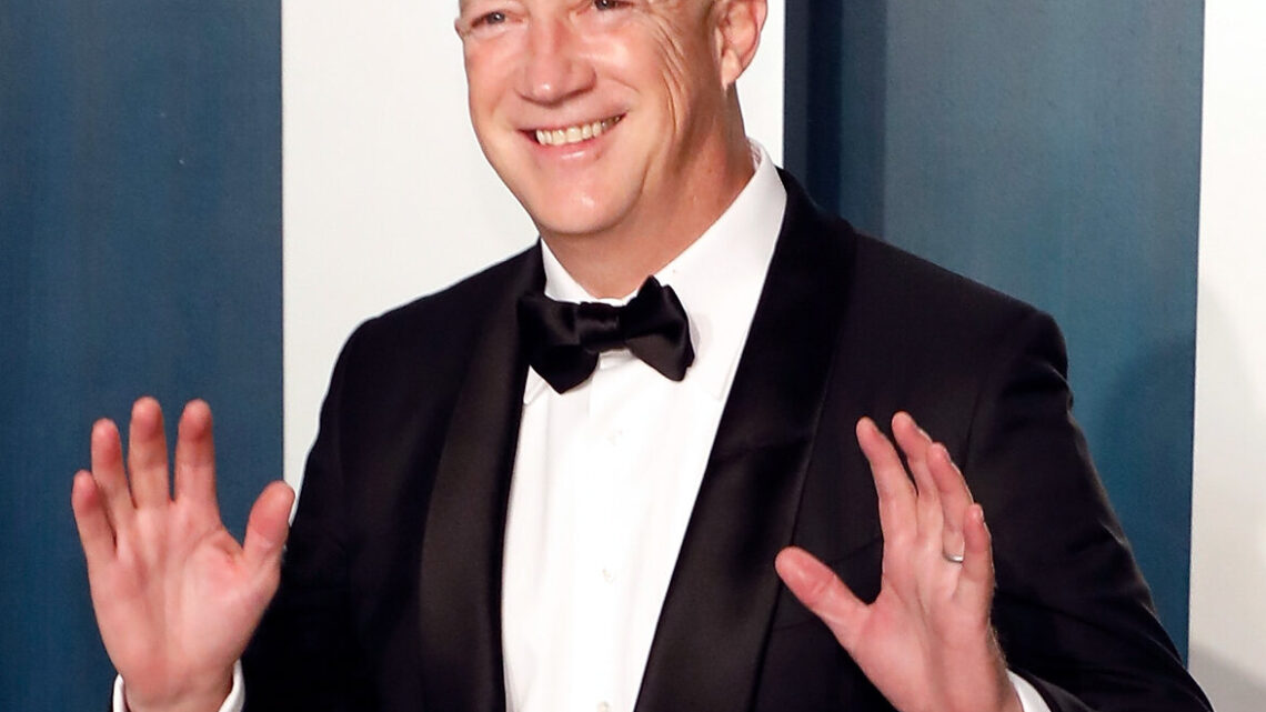 Bryan Lourd Biography: Parents, Siblings, Age, Net Worth, Height, Daughters, Wife Bryan Lourd Biography: Parents, Siblings, Age, Net Worth, Height, Daughters, Wife