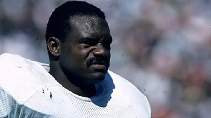 Dave Duerson Biography: Stats, Awards, Net Worth, Age, Death, Height, Parents, Siblings, Wife, Children