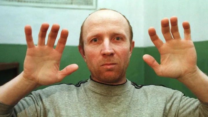 Anatoly Onoprienko Biography: Height, Ethnicity, Age, Net Worth, Siblings, Parents, Death, Wife, Son