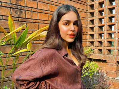 Naila Grewal Bio: Biography, Height, Net Worth, Age, Instagram, Movies, Parents, Siblings