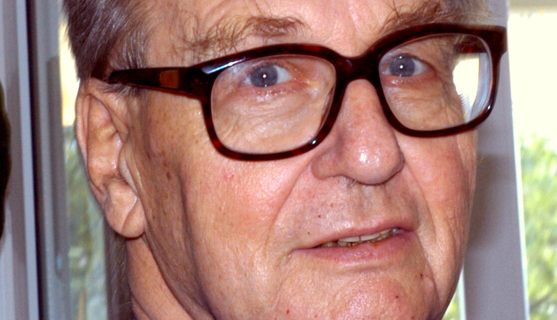 Bernhard Caesar Einstein Biography: Children, Death, Age, Wife, Net Worth, Parents, Siblings, Career Bernhard Caesar Einstein Biography: Children, Death, Age, Wife, Net Worth, Parents, Siblings, Career