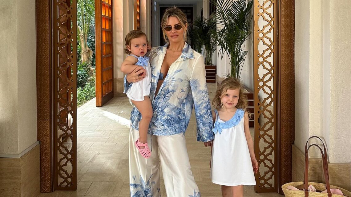 Danielle Armstrong Bio: Husband, Net Worth, Age, Height, Parents, Children, Weight Loss Danielle Armstrong Bio: Husband, Net Worth, Age, Height, Parents, Children, Weight Loss